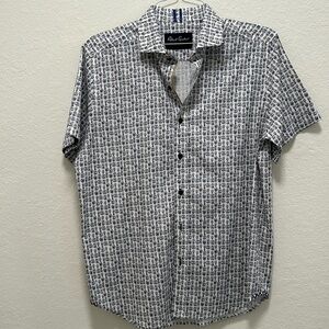 Robert Graham Men’s short sleeve button down medium tailored fit